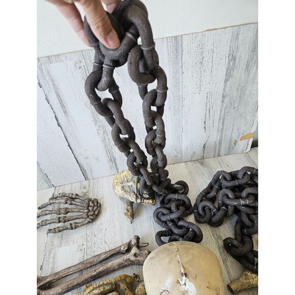 Vintage skull bones skeleton AS IS chains Halloween prop lawn ground - Picture 8 of 11